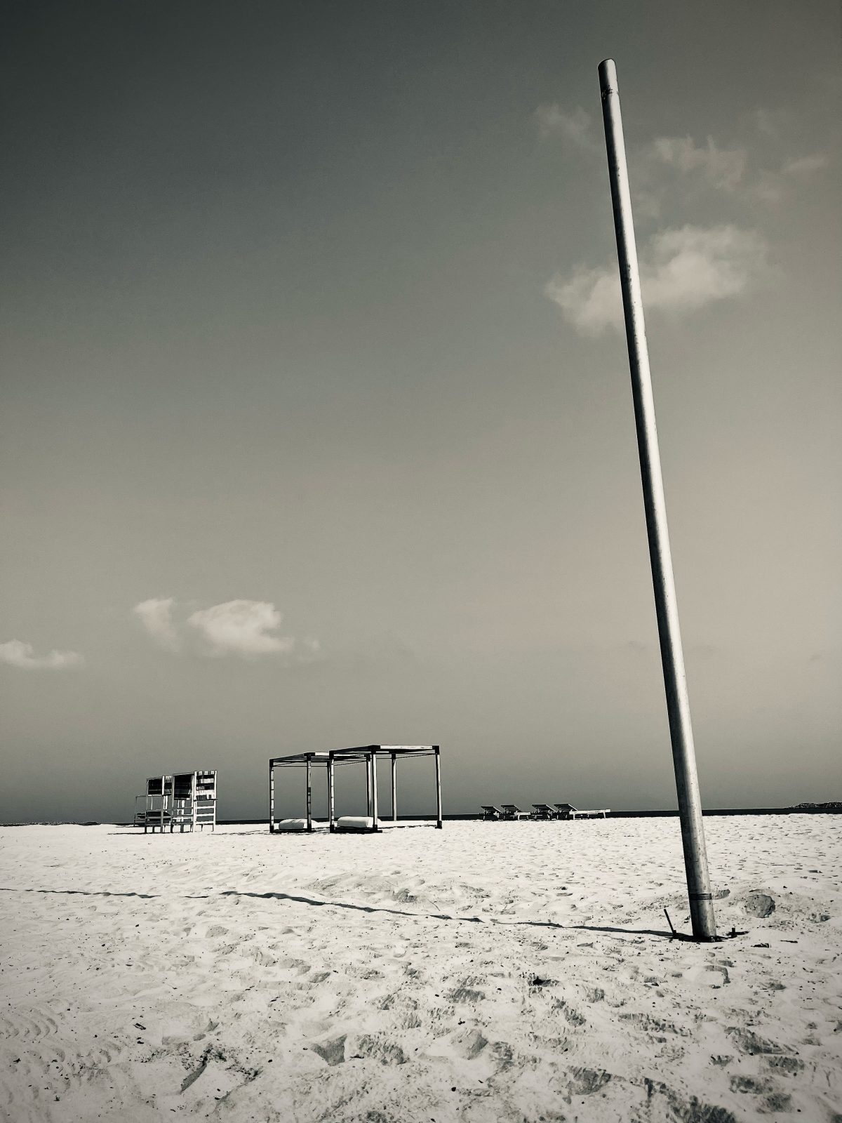Minimalist Bliss - Image 2